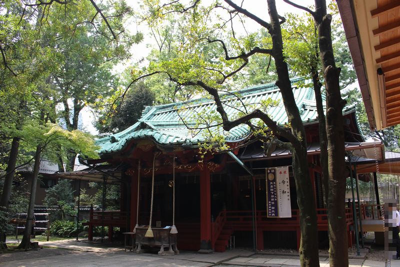 赤坂氷川神社の社殿